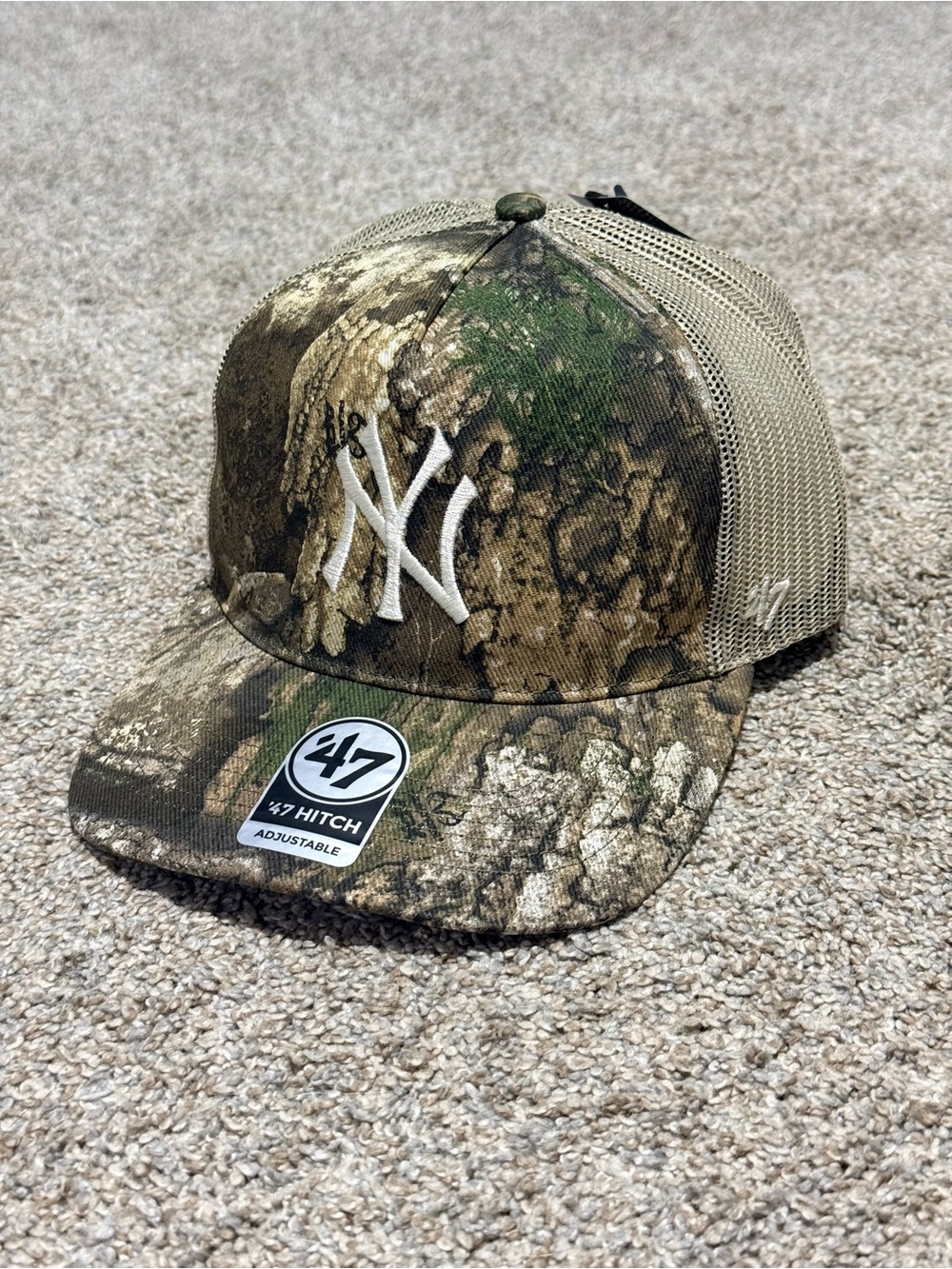 ’47 Brand MLB New York Yankees Real Tree Camo Hitch Trucker Hat